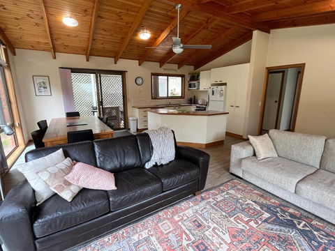 Relax On Ripple - 5 Min Walk To Patrolled Beach - Perth Resorts 0