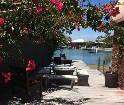 Renovated Beach House In The Heart Of Mooloolaba - Perth Resorts 0