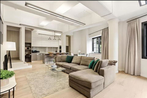 Renovated Warehouse Conversion In Heart Of Sydney - Accommodation Perth 0