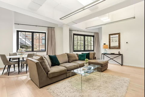 Renovated Warehouse Conversion In Heart Of Sydney - Accommodation Perth 2