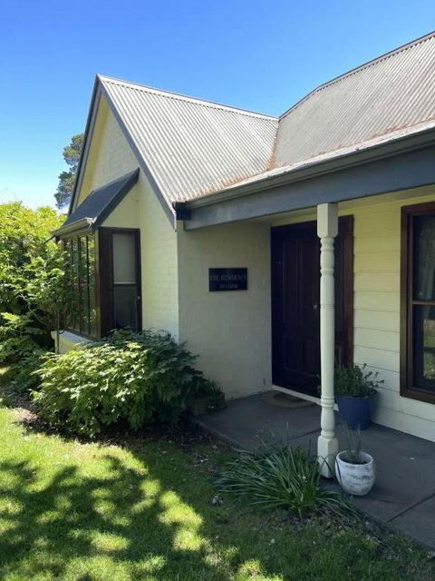Residence On Cemar - Home Away From Home - Perth Resorts 1