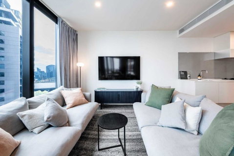 Resort Style Living 2 Bed Apt With Pool BBQ - Accommodation Perth 0