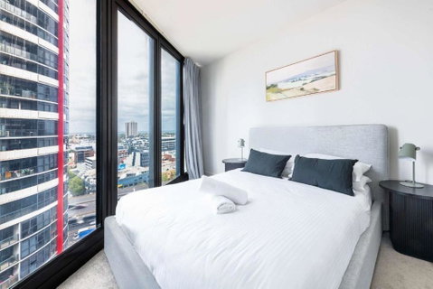 Resort Style Living 2 Bed Apt With Pool BBQ - Accommodation Perth 3