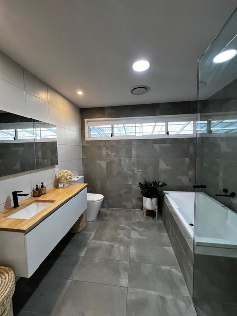 Retreat On Fig Street - Accommodation Perth 2