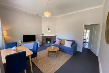 Retro Apt 6 Mins To Victoria Quay with Accommodation Perth