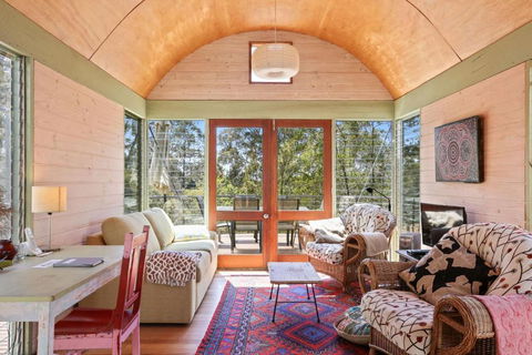 Rikkara Sanctuary 19 Rikkara Avenue Private Retreat - Accommodation Perth 0