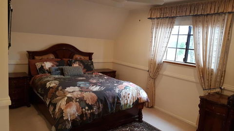Riverside Vintage Home - Accommodation Perth 3