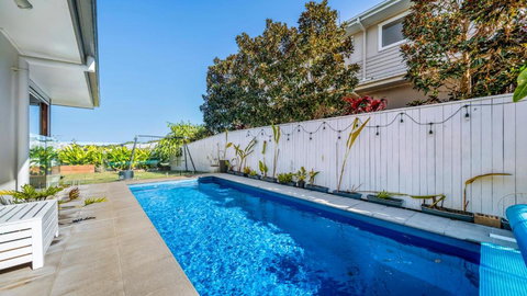 Riviera - Pool & Quick Walk To Centre - Accommodation Perth 1