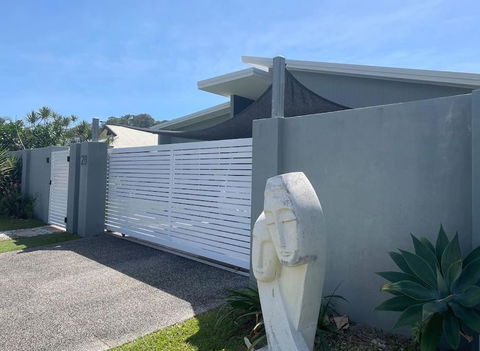 Relax At Trinity Beach Getaway, Blue Lagoon, Trinity Beach - Accommodation Perth 1