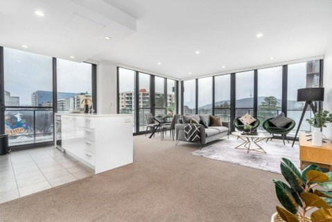 Roomy 2BR 2BA City-Centre Apt - Accommodation Perth 0
