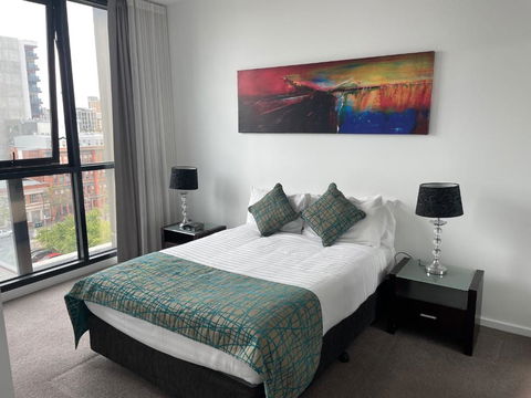 RNR On Franklin - Accommodation Perth 3