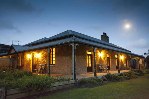 Robe House Heritage Accommodation - Accommodation Perth 0