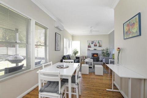 Ronelle Cottage - Accommodation Perth 3