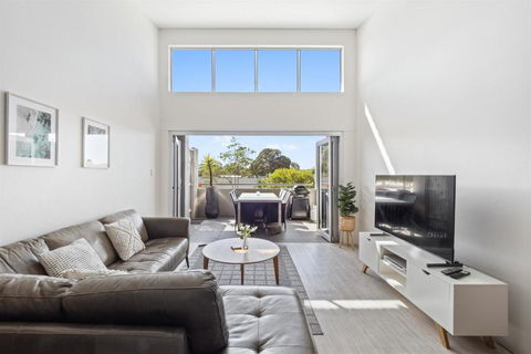 Rooftop - Perth Resorts 2