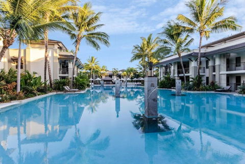 Rooftop Tranquility At Stunning Temple Resort - Accommodation Perth 3