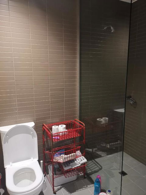 Room With King-size Bed Close To Melbourne CBD & Southern Cross Station - Perth Resorts 1