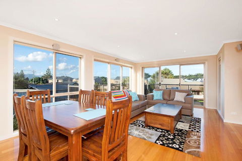 Rose - Accommodation Perth 0