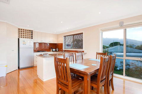 Rose - Accommodation Perth 2