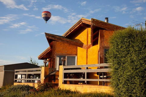 Rose Cottage Yarra Glen - Accommodation Perth 0