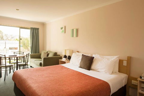 Rose Garden Motel - Accommodation Perth 0