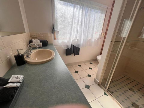 Rose Garden Motel - Accommodation Perth 1