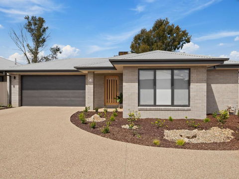 Rosella Retreat - Accommodation Perth 0