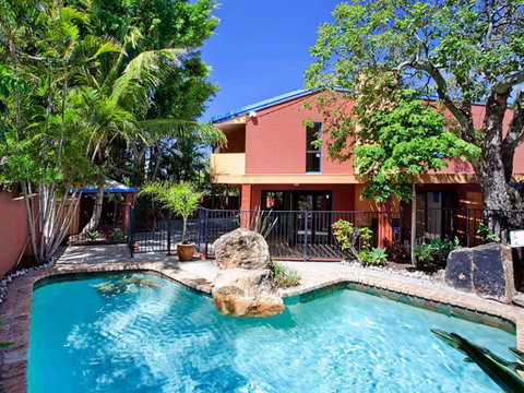 Ross Cres Spacious Private Beach House - Accommodation Perth 0
