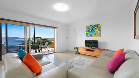 Roweshaven Amazing Views, Close To Beach Accom Holidays - Accommodation Perth 1