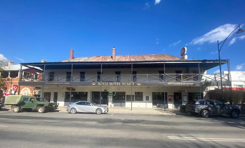 Royal Hotel - Perth Resorts 1
