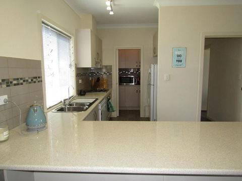 Royston Retreat - Perth Resorts 1