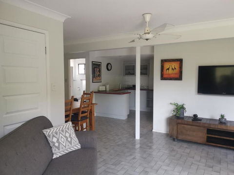Rural Escape - Accommodation Perth 2