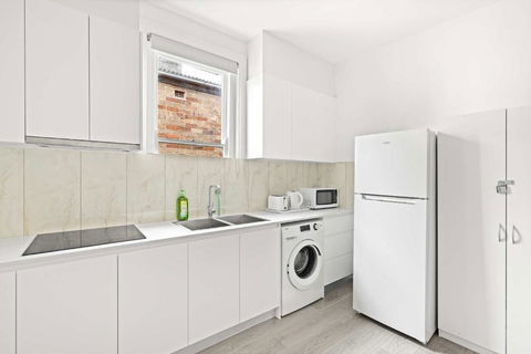 Rustic Single Room - Central Spot At Kengsinton - Shared Bathroom - Perth Resorts 3