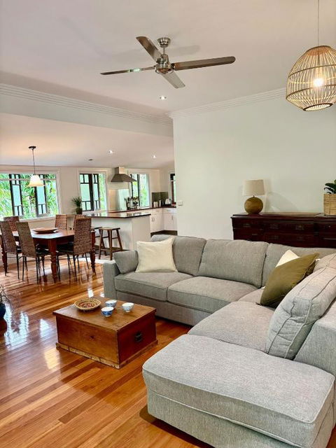 Sage House - Accommodation Perth 0