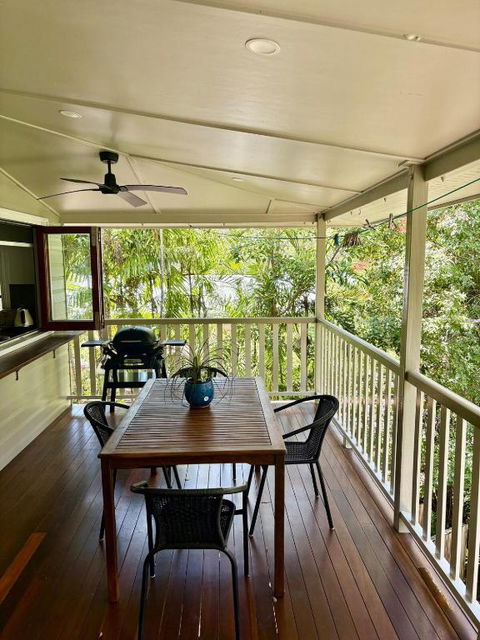 Sage House - Accommodation Perth 2
