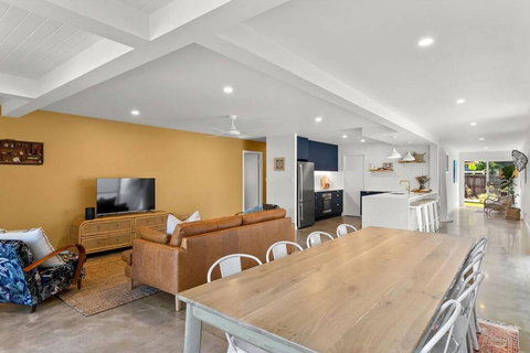 Salty Crab Bungalow - Perth Resorts 2