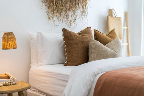 Salty Palms By The Sea - ONE - Accommodation Perth 1