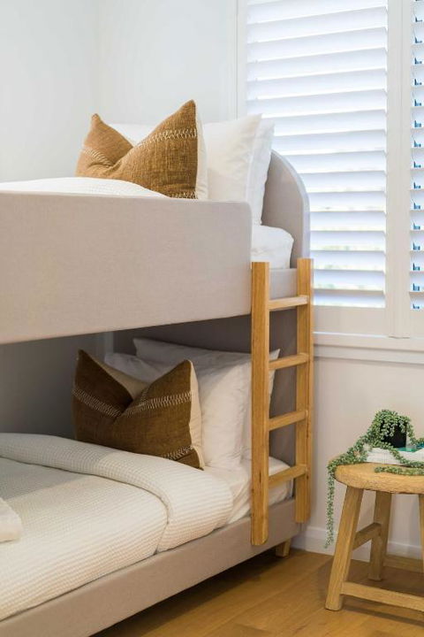Salty Palms By The Sea - ONE - Accommodation Perth 3