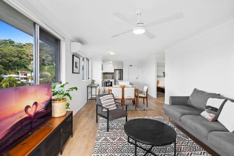 Salty Sea Breeze Apartment 500m To Waters Edge - Perth Resorts 0