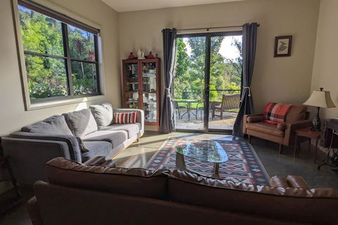 Samsara Farm Cottage - Stunning Hinterland Oasis - Accommodation Perth 1