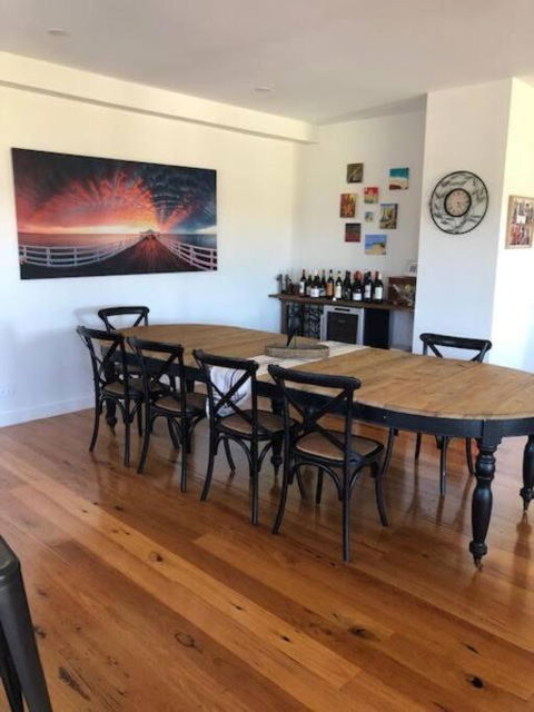 Sanary A Modern Beach Home In Martha Cove - Accommodation Perth 3