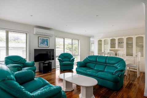 Sand And Foam - Accommodation Perth 1