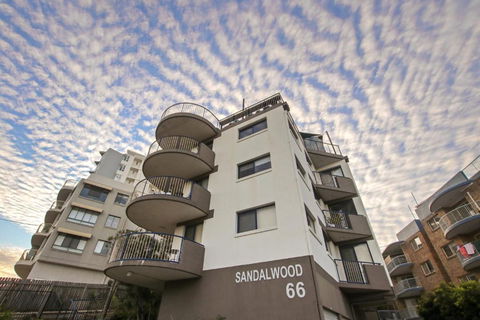 Sandalwood Unit 1 66 Lower Gay Tce - Accommodation Perth 0