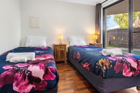 Sandbar Cape View Resort - Accommodation Perth 3