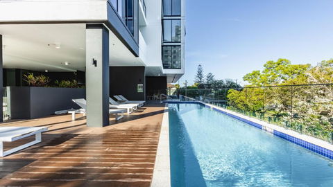 Sandbar Burleigh - Perth Resorts 1