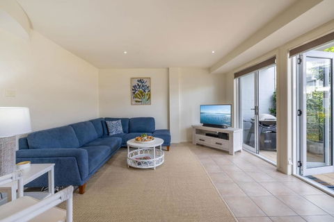 Sandcastles 4 -8 Ala Moana Way - Accommodation Perth 2