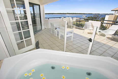Sandcastles On The Broadwater - Perth Resorts 2