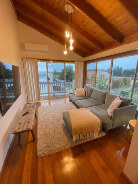 Sandy Bliss Walk To The Beach - Accommodation Perth 3