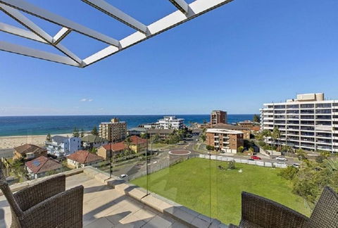 Sandy Cove Apartment The Entrance 31 - Perth Resorts 1