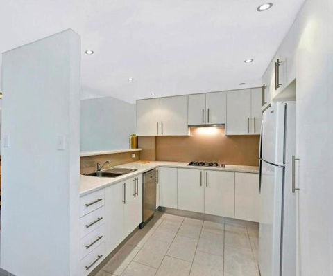 Sandy Cove Apartment The Entrance 46 - Perth Resorts 2