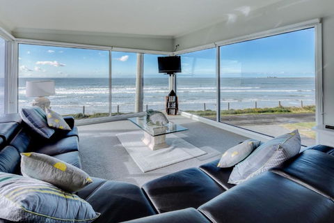 Sandy Cove - Accommodation Perth 0